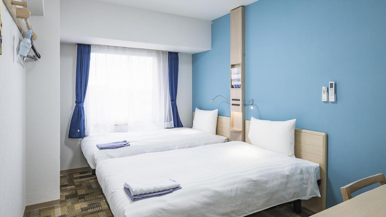 Toyoko Inn Kita-Asaka-Eki Nishi-Guchi Εξωτερικό φωτογραφία